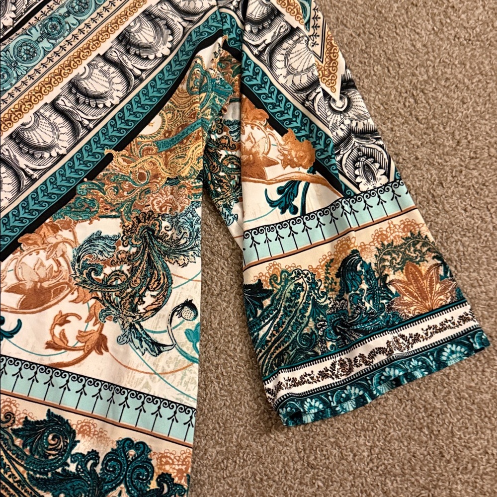 JM Collection Patterned Blouse - Picture 5 of 6